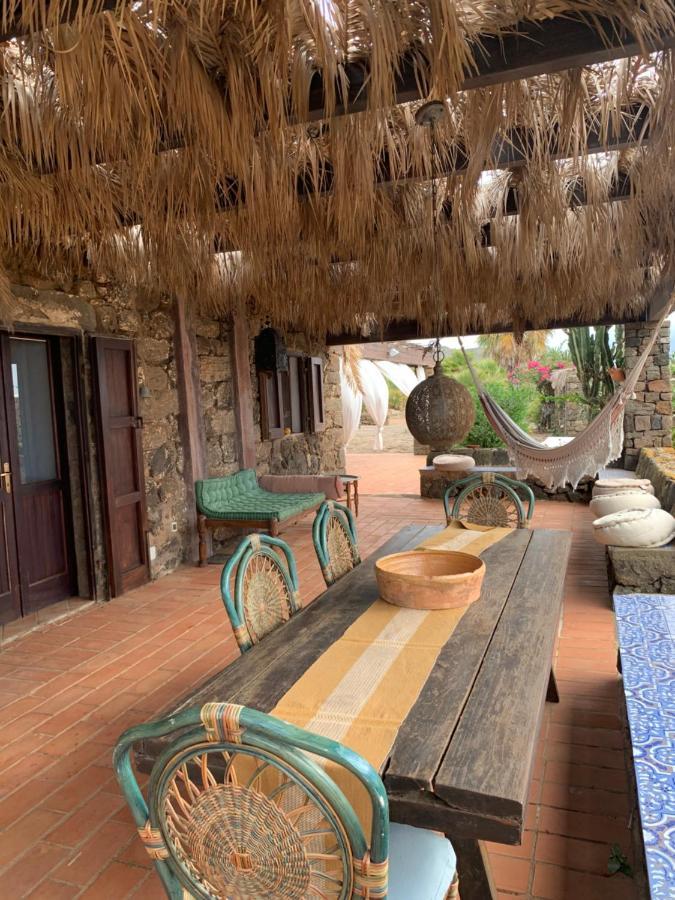 Dammuso Oriente Villa Pantelleria Eksteriør billede